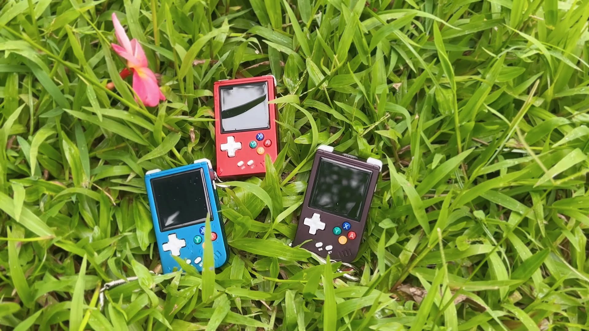 New Anbernic RG Nano promo video - Retro Gaming Banter